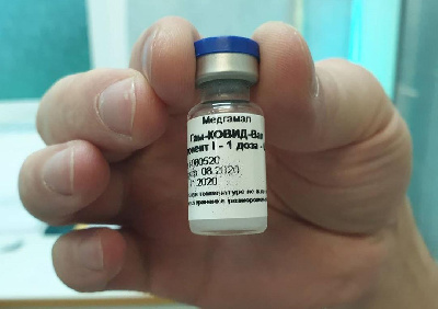 Коронавирус на Дальнем Востоке: врачей в Приморье вакцинировали от COVID-19 - 2x2.su