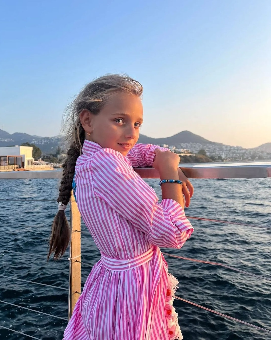 Татьяна Навка опубликовала редкое фото своей дочери от Дмитрия Пескова - 2x2.su картинка 2