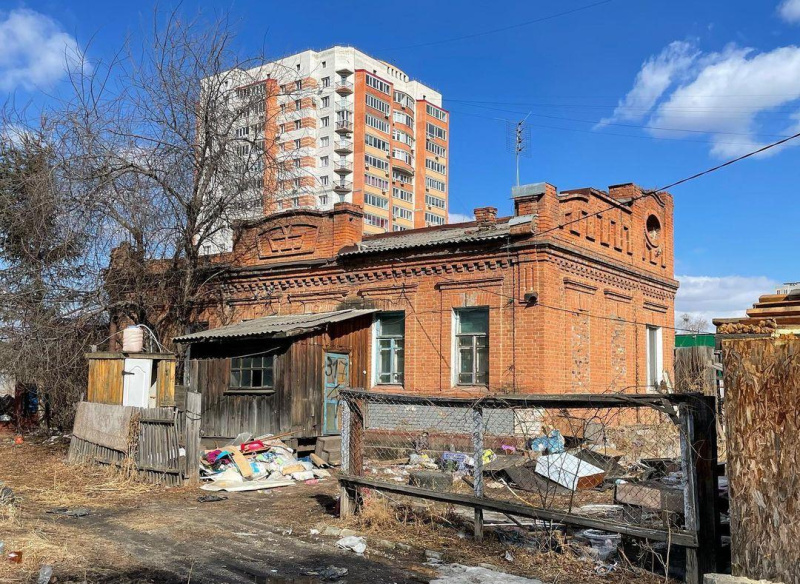 Амурские неокраеведы и общественники выступили против снесения старинного дома в Благовещенске - 2x2.su