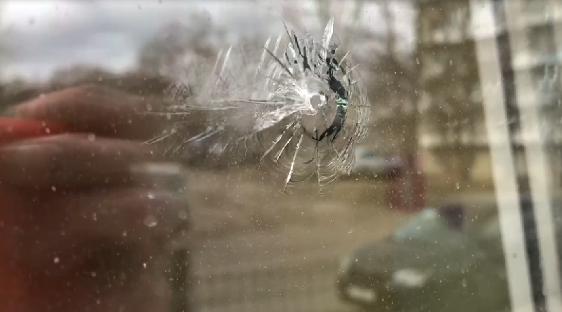 Следователи нашли подростка, стрелявшего по окнам в школе Партизанска