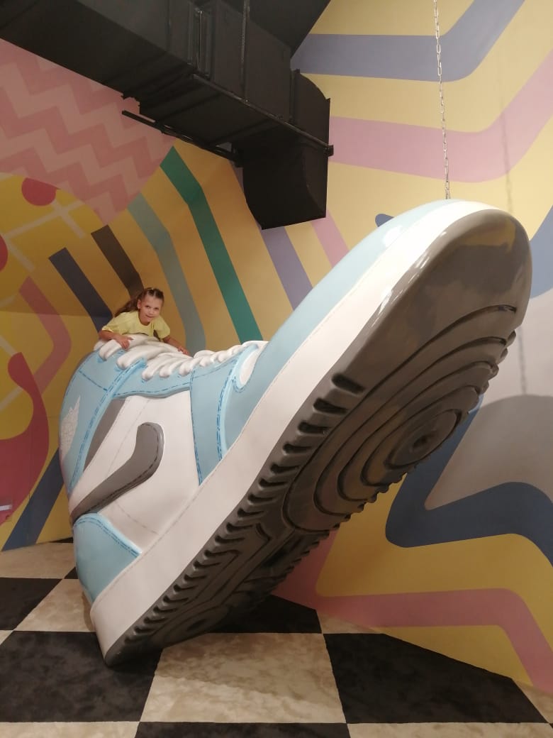 Дом великана и экскурсия в темноте: куда сходить с детьми в Москве? - 2x2.su картинка 10