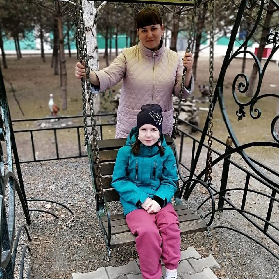 Семье из Ивановки нужна помощь: на реабилитацию 9-летней девочки требуется более 500 тысяч рублей