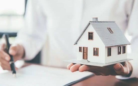 Какие предложения входят в страхование квартиры?