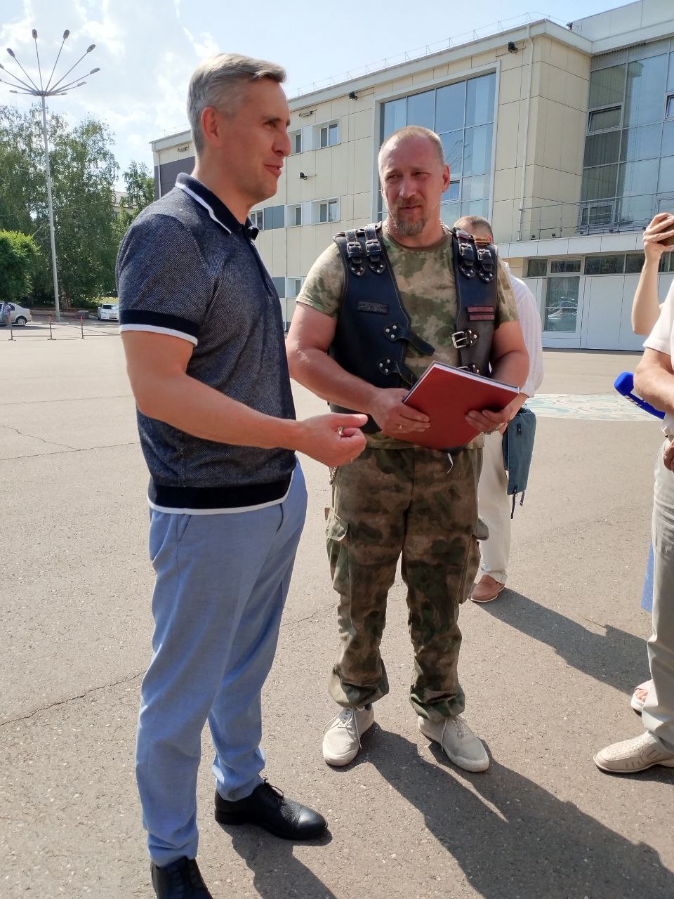 Это того стоило»: Автобус Победы из Благовещенска прошёл половину пути до  Сталинграда | 07.07.2023 | Благовещенск - БезФормата