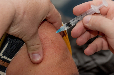 Благовещенцы могут поставить прививку от гриппа ещё в течение трёх дней - 2x2.su