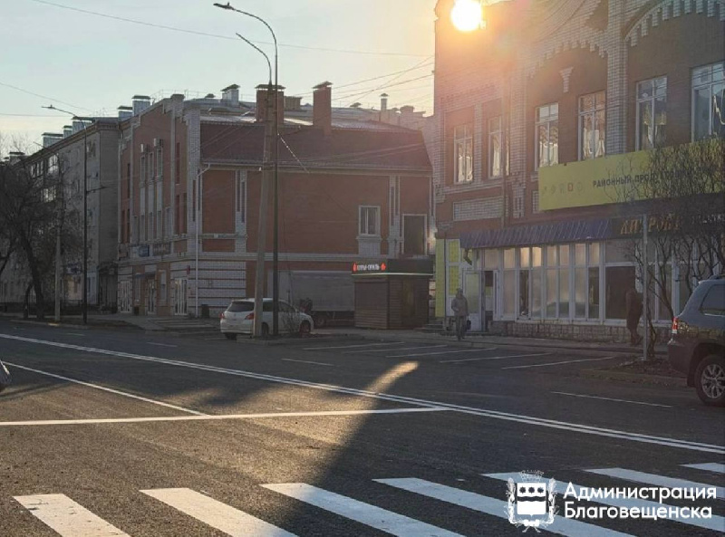 В Благовещенске вывезли еще 4 незаконно установленные гаража - 2x2.su