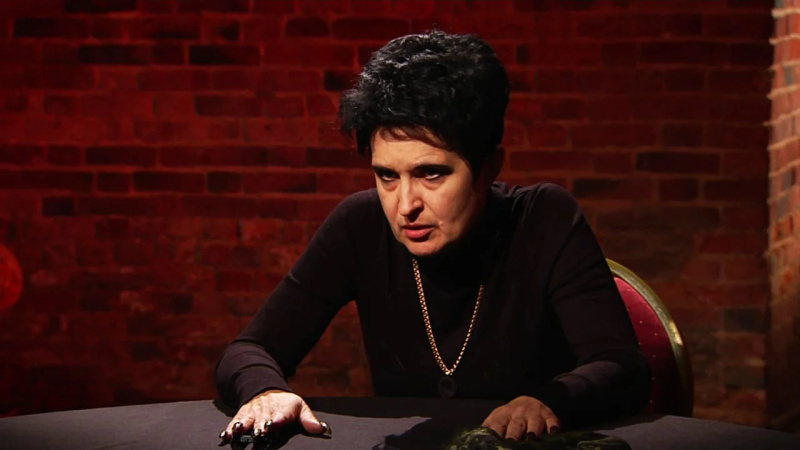 Экстрасенс Елена Голунова трогательно поздравила 3-летнюю дочь с днём рождения - 2x2.su