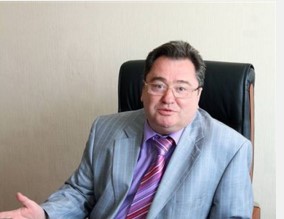 Кожемяко забрал на Сахалин амурского министра культуры - 2x2.su