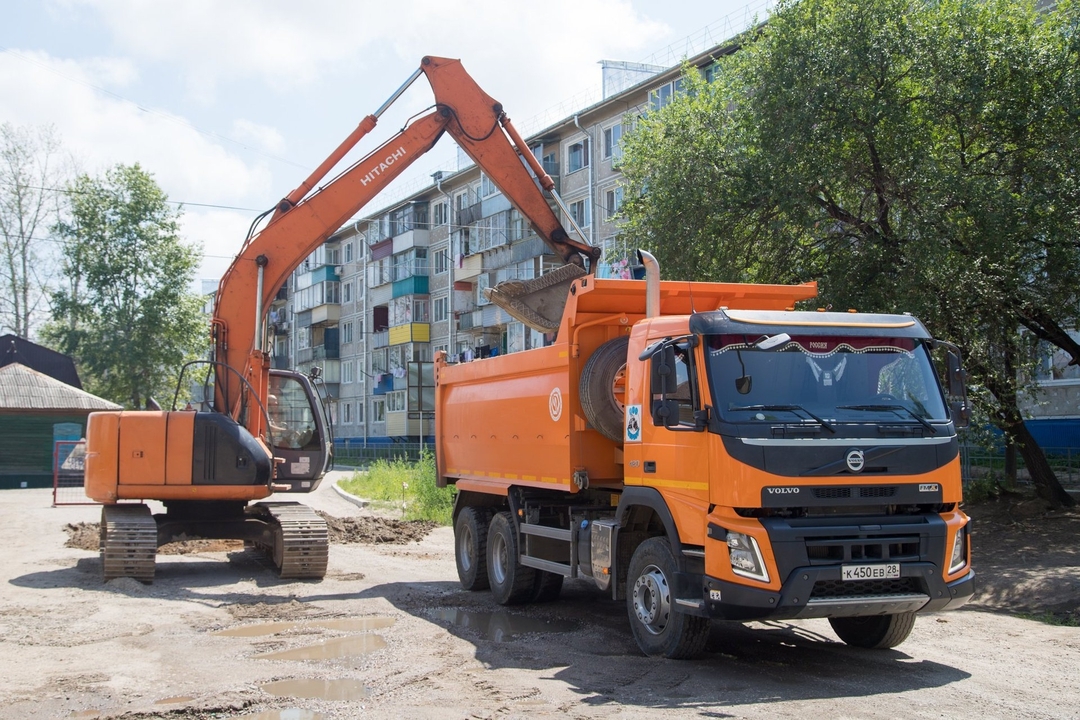 В Благовещенске на участке улицы Зелёной начался долгожданный ремонт  - 2x2.su картинка 5