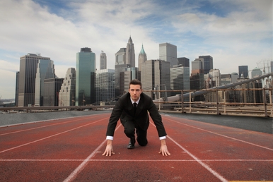 Гороскоп на сегодня: Овнам нужно держать руку на пульсе, а Девам отказаться от экспериментов - 2x2.su