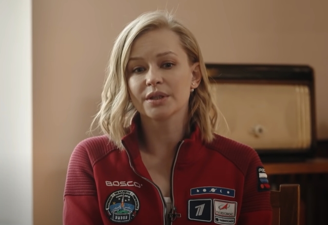 Юлия Пересильд показала редкое фото дочерей и родителей - 2x2.su