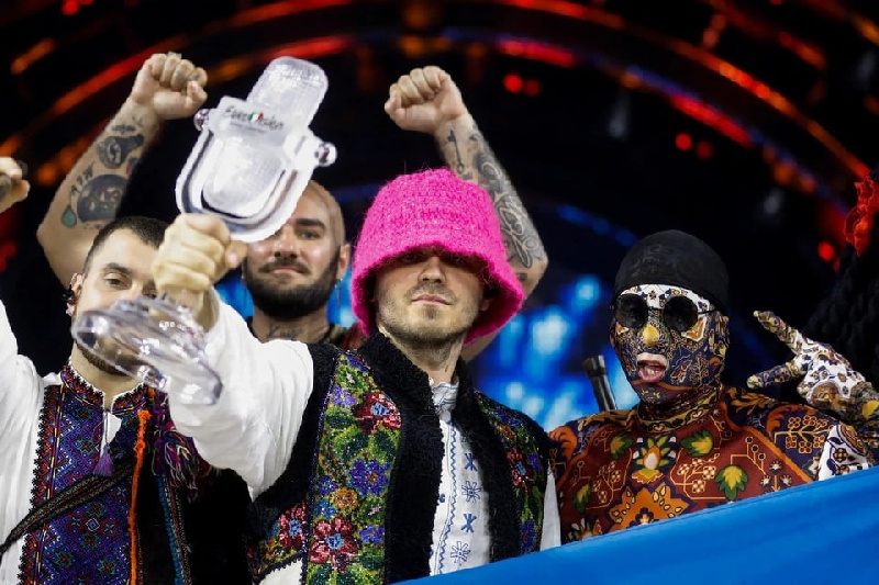 Победа украинской группы Kalush Orchestra на Евровидении привела к скандалу, страны не ставили таких оценок