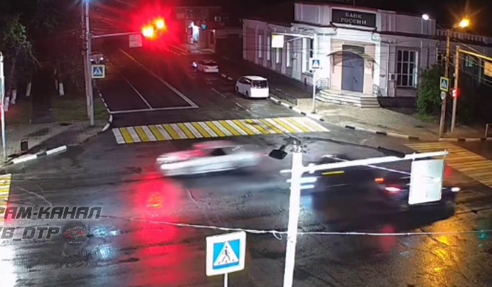 В Белогорске осудят женщину, которая устроила гонки на дороге, в ходе которых погиб пешеход - 2x2.su