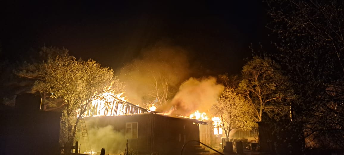 фото сгоревшего дома картинка 2