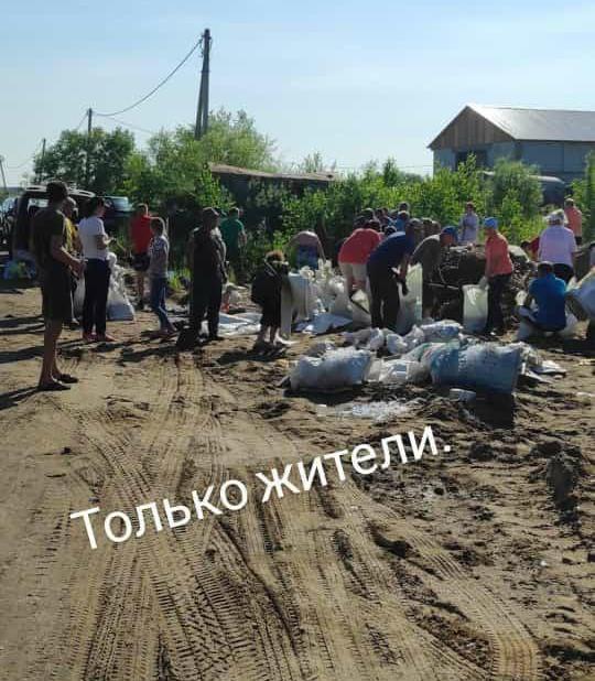 Жители Владимировки жалуются на отсутствие помощи в строительстве дамб