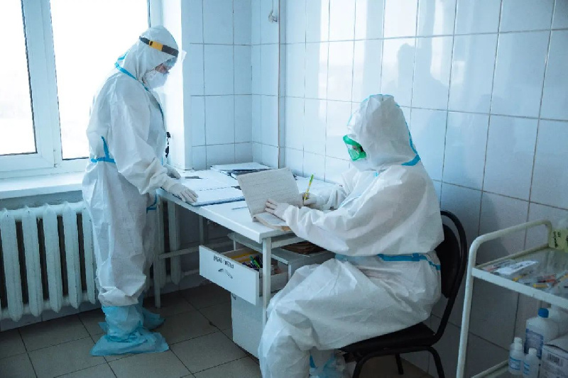 В Приамурье отменили обязательную вакцинацию от ковида для работников - 2x2.su