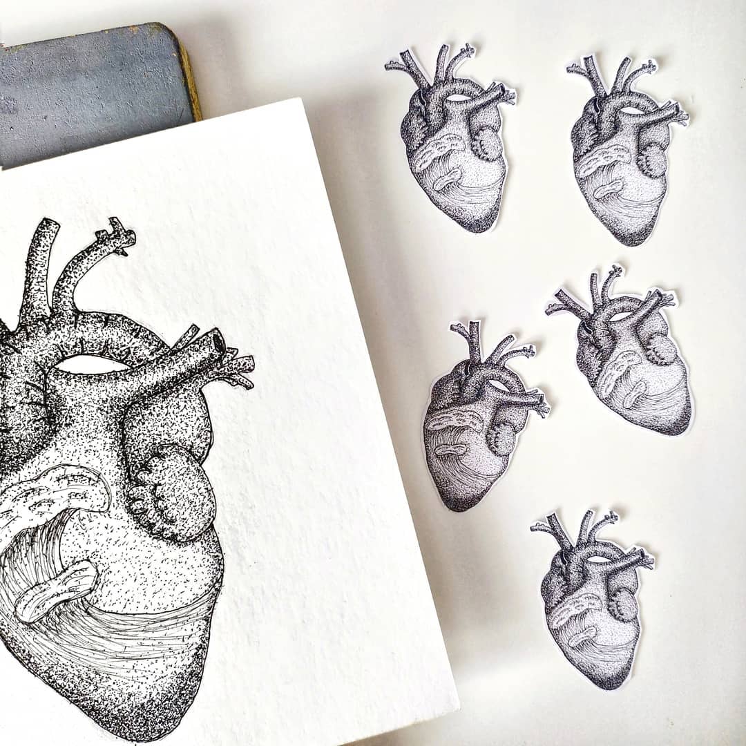 Прикосновение – боль: девочка-бабочка из Свободного рисует картины - 2x2.su картинка 13