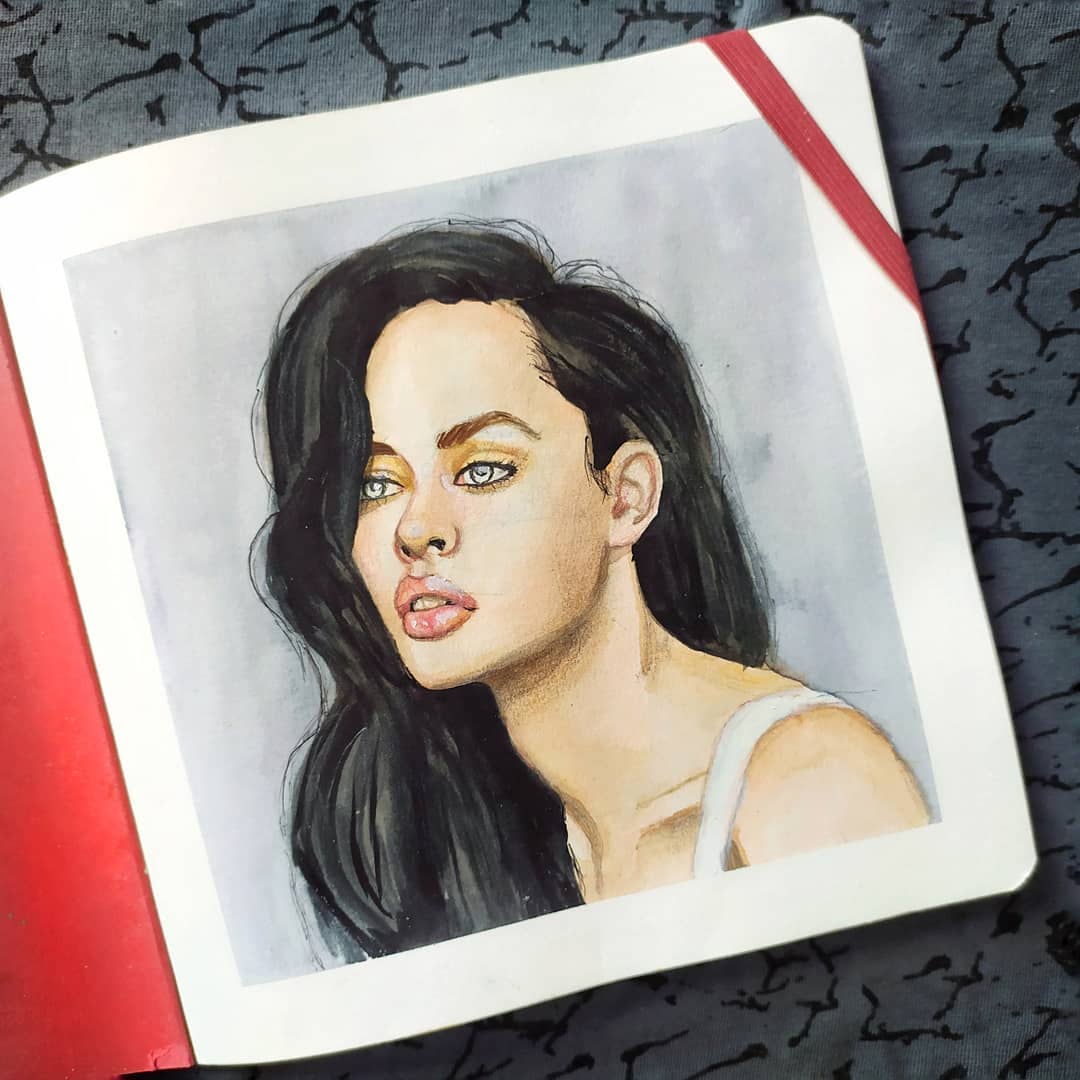 Прикосновение – боль: девочка-бабочка из Свободного рисует картины - 2x2.su картинка 7