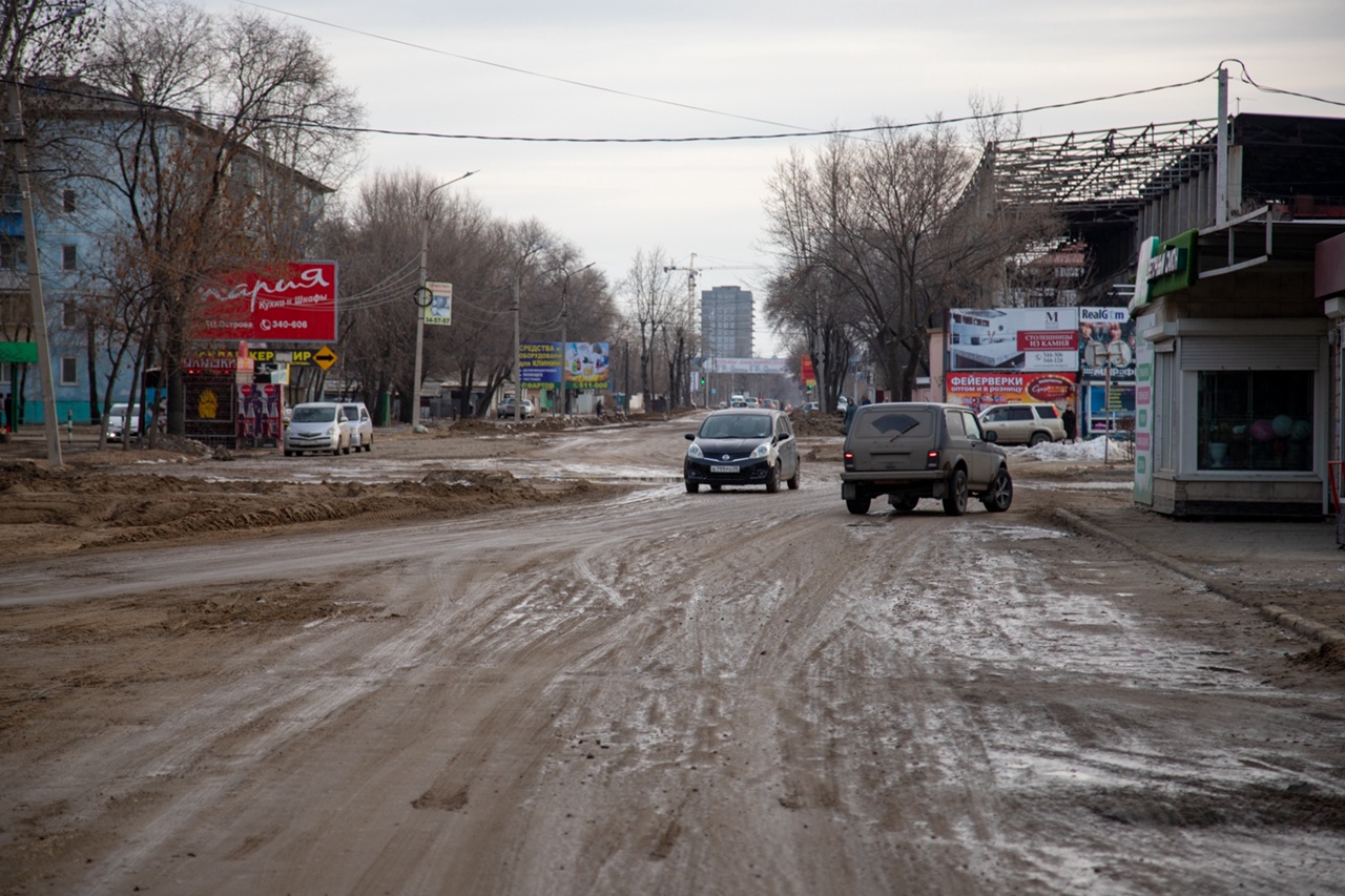 Олег Имамеев рассказал, когда в Благовещенске начнут асфальтировать улицу Мухина - 2x2.su картинка 3