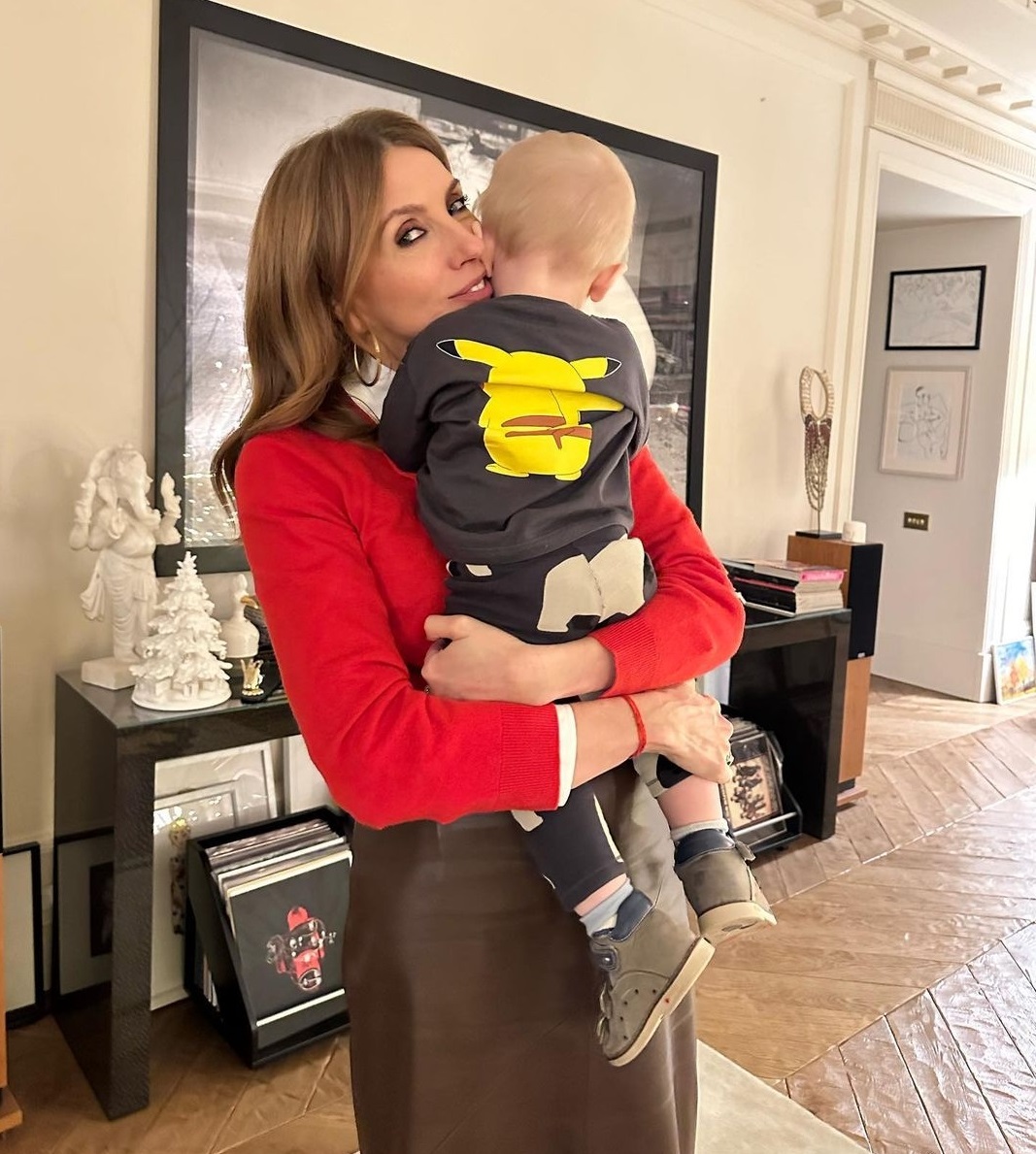 Светлана Бондарчук впервые показала сына, рождённого суррогатной матерью - 2x2.su картинка 2