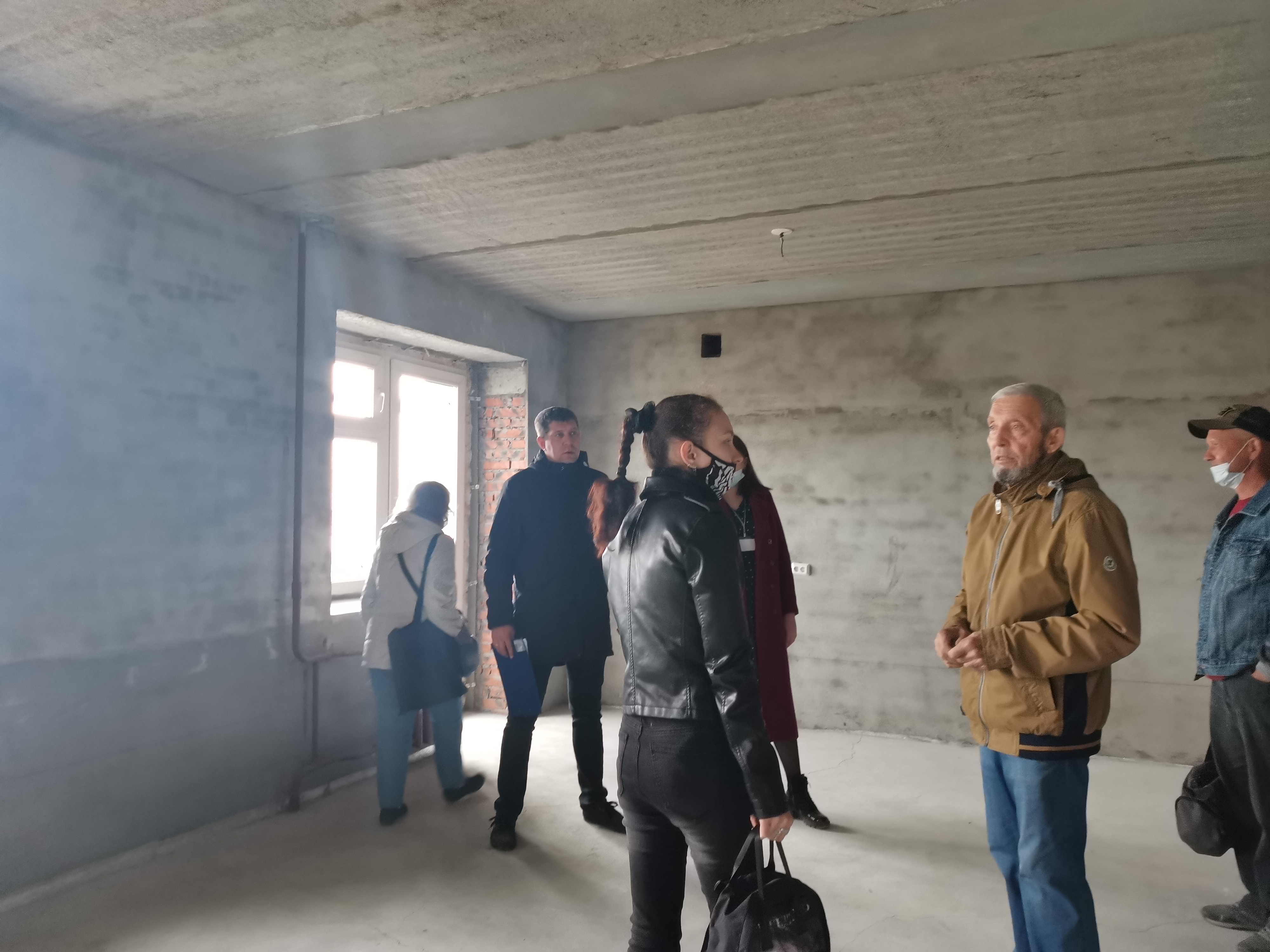 Благовещенцам устроили экскурсию по новостройкам в рамках «Ярмарки жилья» - 2x2.su картинка 20